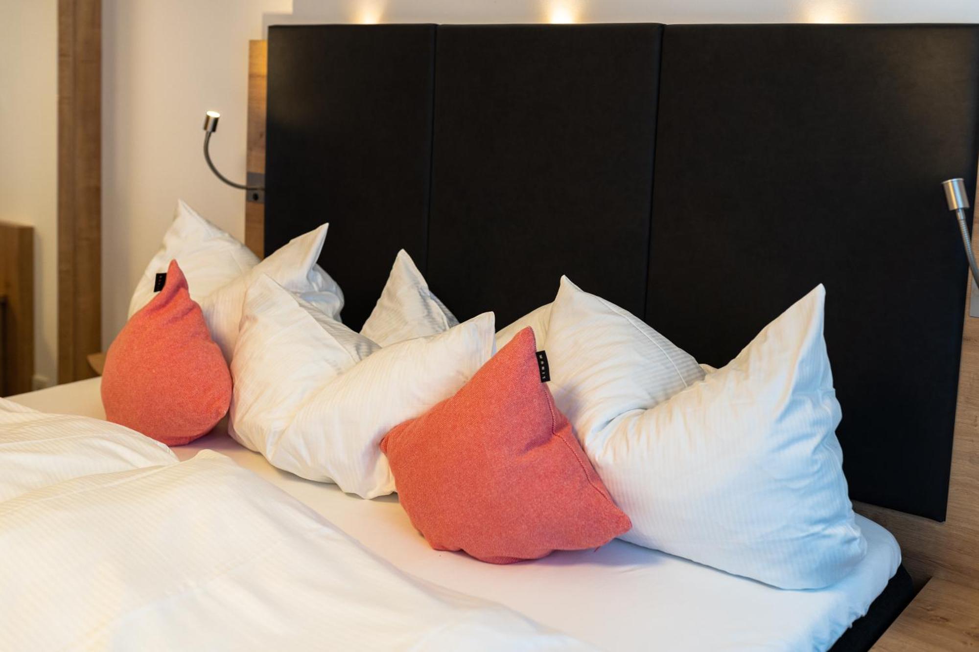 Hotel Zur Traube Ürzig Zimmer foto