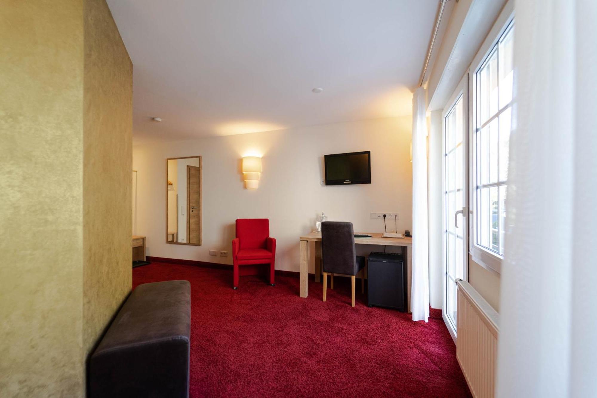 Hotel Zur Traube Ürzig Zimmer foto